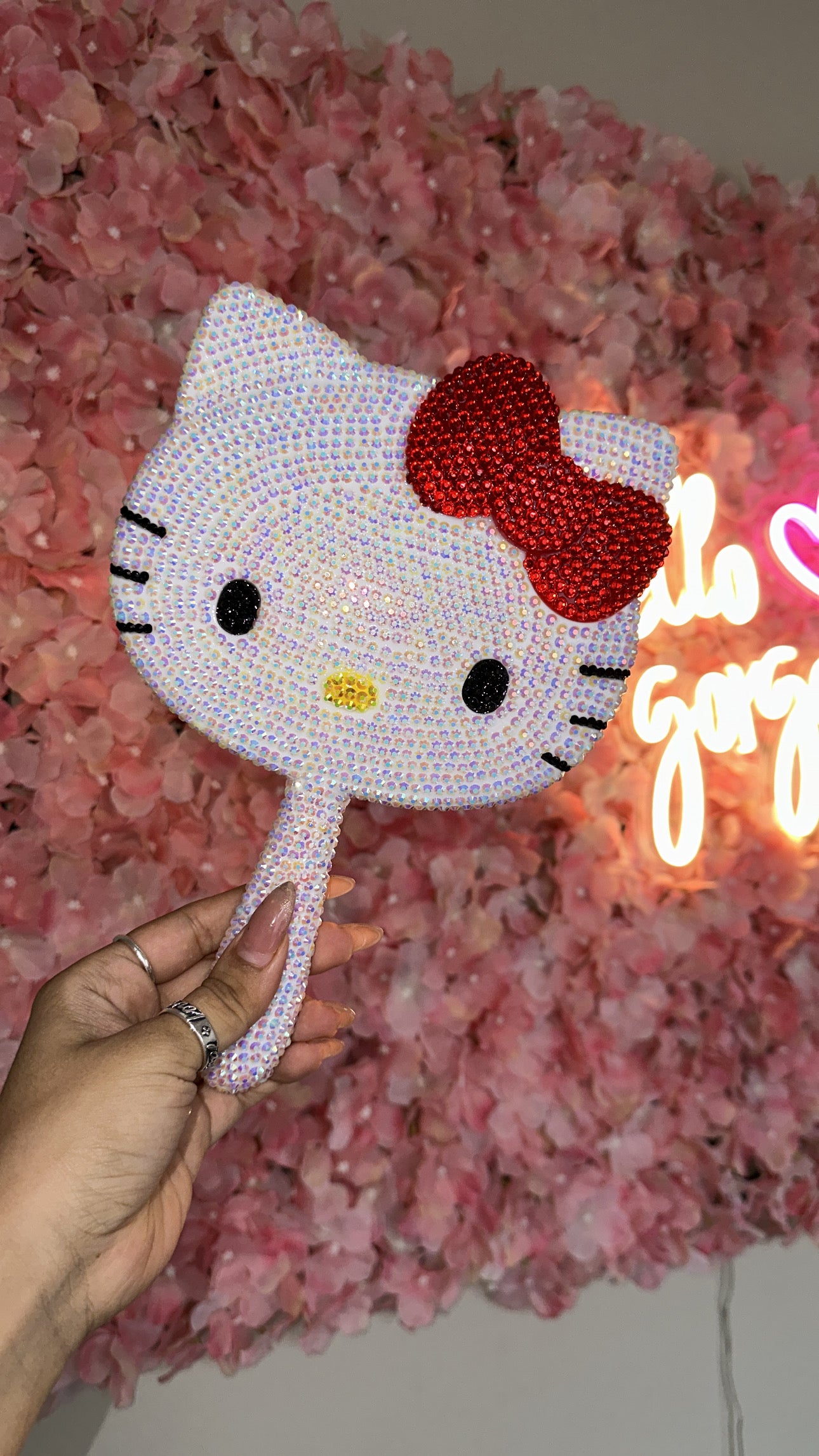 HELLO KITTY MIRROR